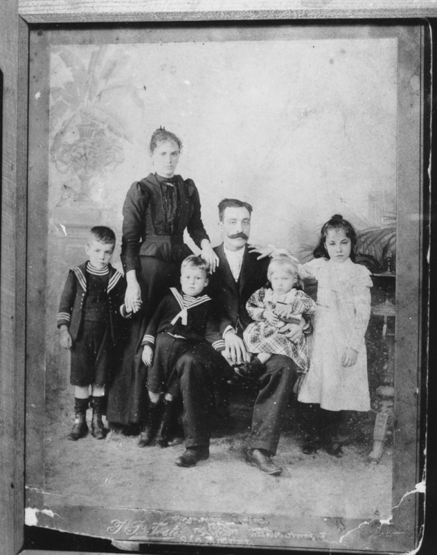 Joao Pereira as child
